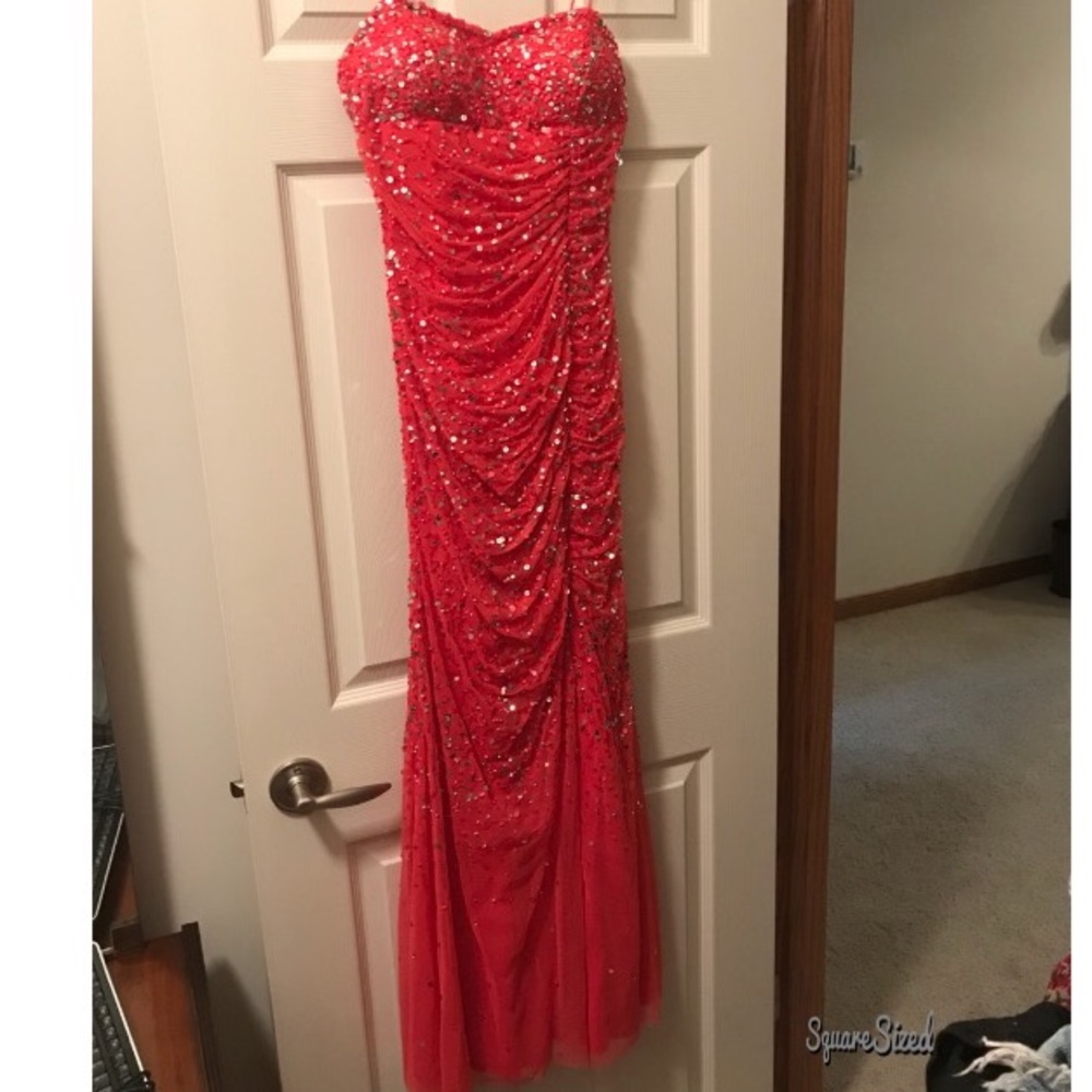 Coral beaded prom dress - Picture 2 of 3